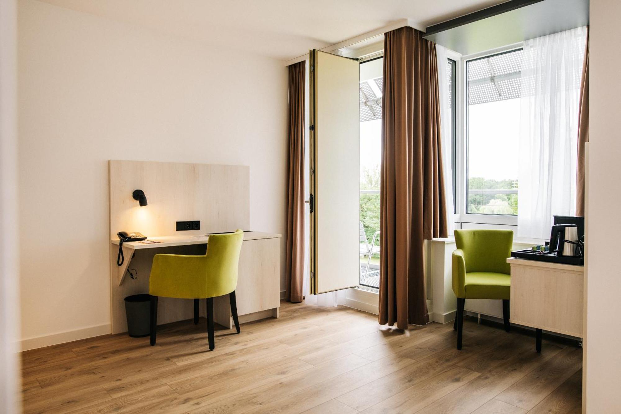 Junior Suite,1697782294:JPEG